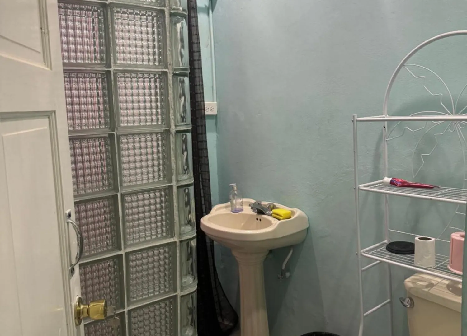 Tower Isle Getaway Apartment St Mary
